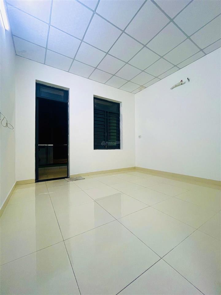 Bán nhà đường nguyễn văn quá q12 diện tích 4 x 12 trệt lầu hẻm 6m thông vị trí đẹp giá 5ty2