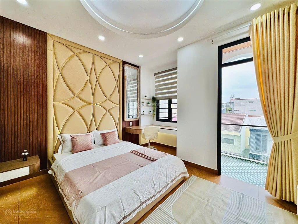 Cho thuê nhà nguyên căn đường phan huy ích p12 gò vấp 4.2 x 18 trệt 3 lầu hẻm 10m thông