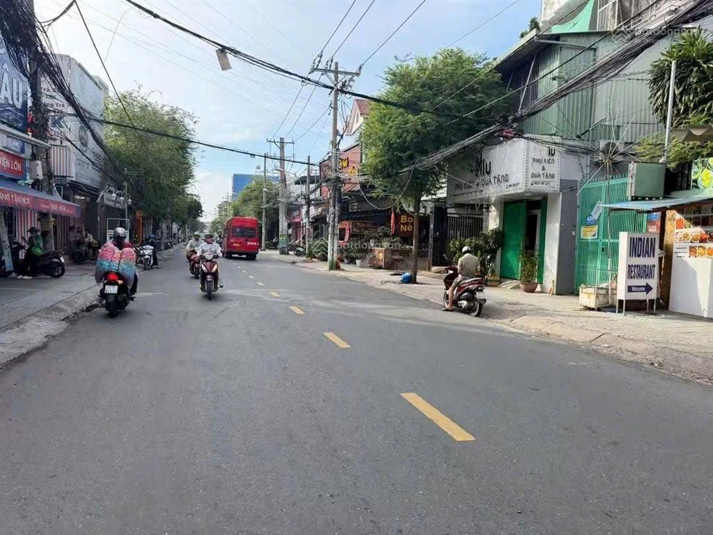 Nhà mặt tiền buôn bán sầm uất mặt tiền đường nguyễn văn khối f8 gò vấp trệt lửng 2 lầu