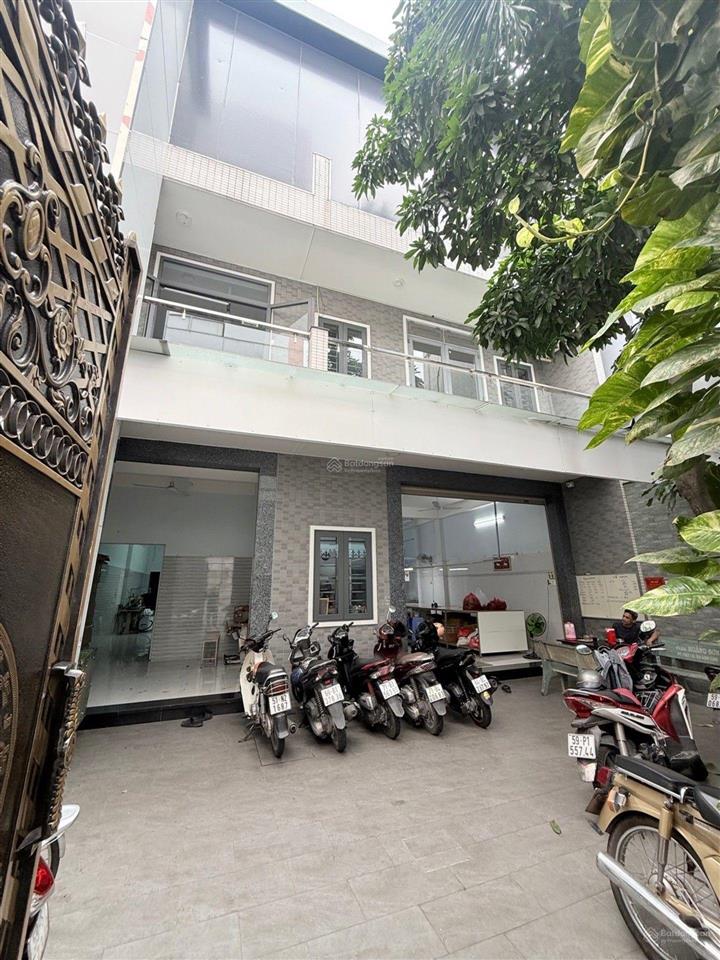 Bán tòa nhà xưởng sản xuất 3 tầng 600m sàn nguyễn văn quá, q12 diện tích 10x25
