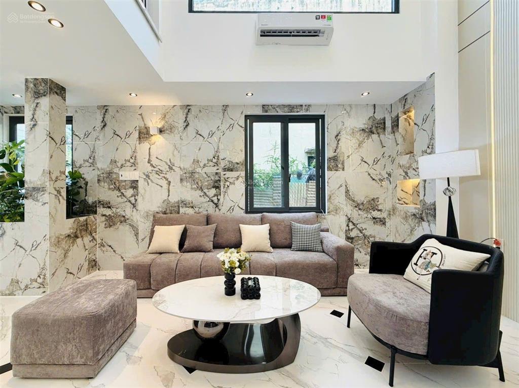 Xả lỗ giảm mạnh hơn 1 tỉ căn góc 2 mặt thoáng  thiết kế hiện đại sắc nét  hẻm xe hơi 4.5 x 11