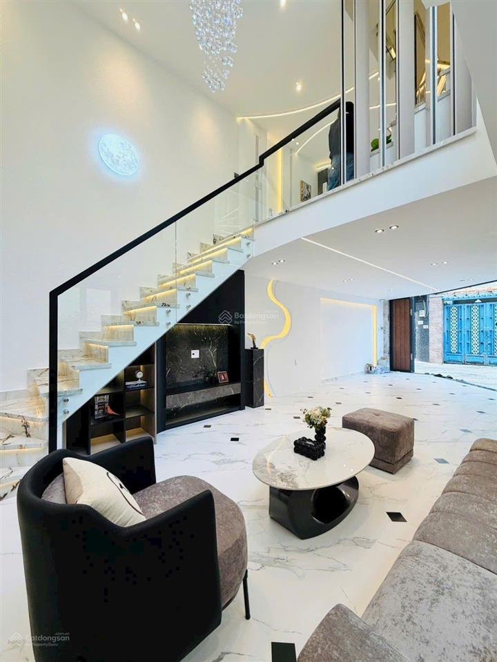 Xả lỗ giảm mạnh hơn 1 tỉ căn góc 2 mặt thoáng  thiết kế hiện đại sắc nét  hẻm xe hơi 4.5 x 11