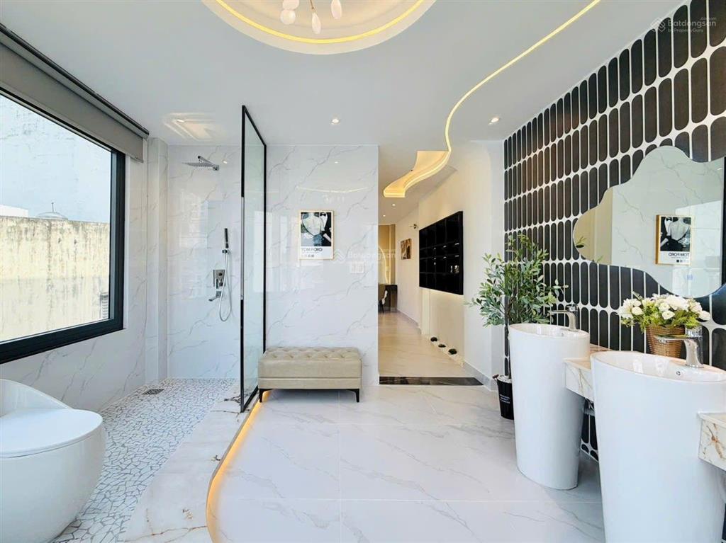 Xả lỗ giảm mạnh hơn 1 tỉ căn góc 2 mặt thoáng  thiết kế hiện đại sắc nét  hẻm xe hơi 4.5 x 11