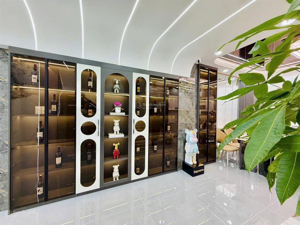 Nhà 1 lửng 3 lầu full nt cao cấp  giá tốt sát gò vấp dt 4m x 14m  gần tô ngọc vân  ngã tư ga