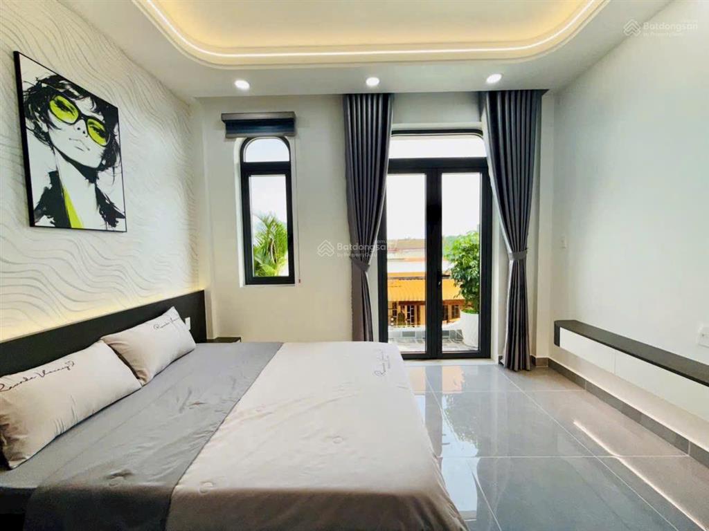 Nhà 1 lửng 3 lầu full nt cao cấp  giá tốt sát gò vấp dt 4m x 14m  gần tô ngọc vân  ngã tư ga