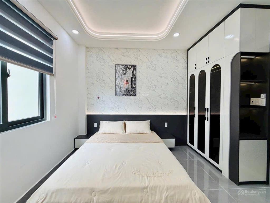 Nhà 1 lửng 3 lầu full nt cao cấp  giá tốt sát gò vấp dt 4m x 14m  gần tô ngọc vân  ngã tư ga