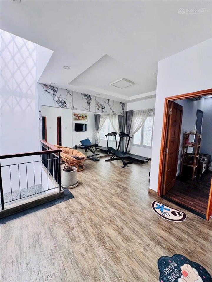 Biệt thự 2 lầu hẻm 10m khu vip sát chợ vườn lài  an phú đông. dt. 8m x 19.5m. giá tốt nhất tt q12
