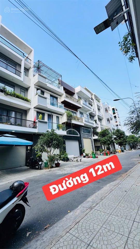 Nhà 4 lầu hẻm nhựa 12m gần cầu an lộc  giáp nguyễn oanh gò vấp.dt. 4.7m x 11 m khu vip cao cấp. re