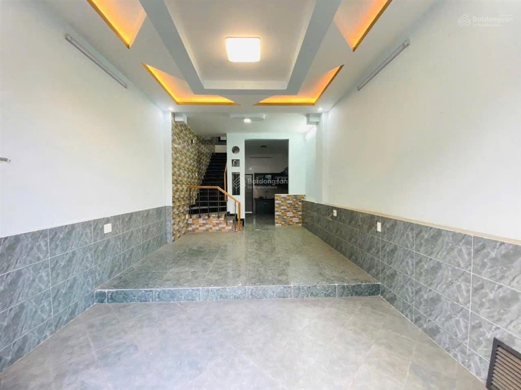 Nhà 3 lầu hẻm thông 8m tl16 qua tl15 sát ngã tư ga. tiện làm văn phòng  cty. dt 4.2m x 13m. vip