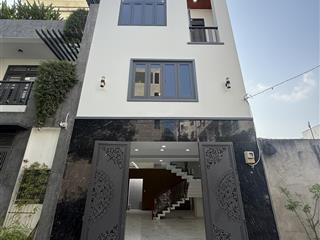 Nhà 1 lửng 1 lầu hẻm 10m sát ngã tư ga  gần nguyễn oanh gò vấp. dt. 5m x 11m  giá tốt