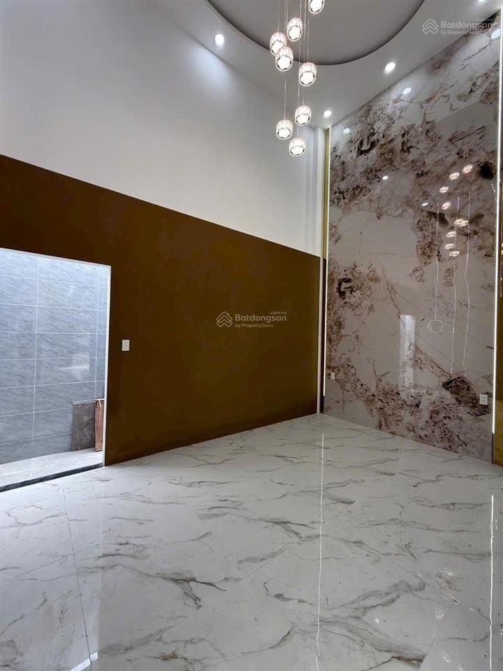 Nhà 1 lửng 1 lầu hẻm 10m sát ngã tư ga  gần nguyễn oanh gò vấp. dt. 5m x 11m  giá tốt