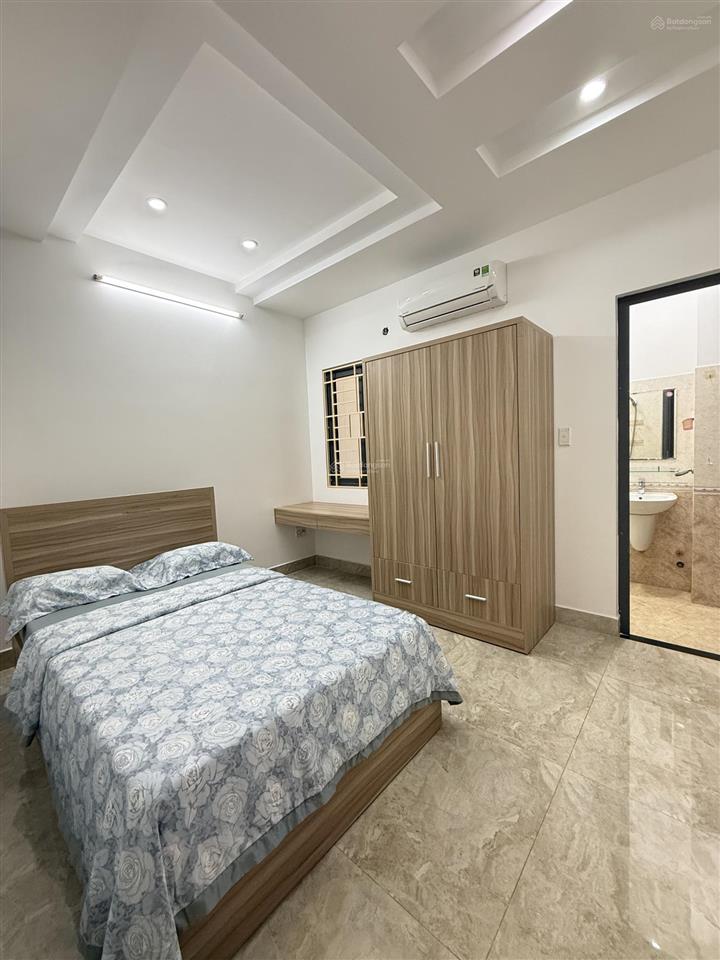 Nhà 2 lầu hẻm 8m tl19  sát chợ cầu đồng  ngã tư ga. dt. 4m x 14m  khu vip vạn xuân. giá tốt
