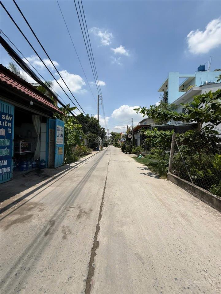 Đất 4m x 20m 75m2 thổ.hẻm thông 8m gần mt hà huy giáp  ngã tư ga. giá rất tốt  có 2 lô liền kề.