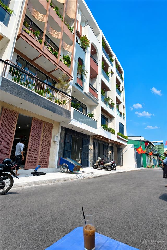 Giảm giá 900 triệu.nhà phố thang máy cao cấp 4m x 19m.hẻm 10m vào 1 trục tx25  ngã tư ga  giá tôt