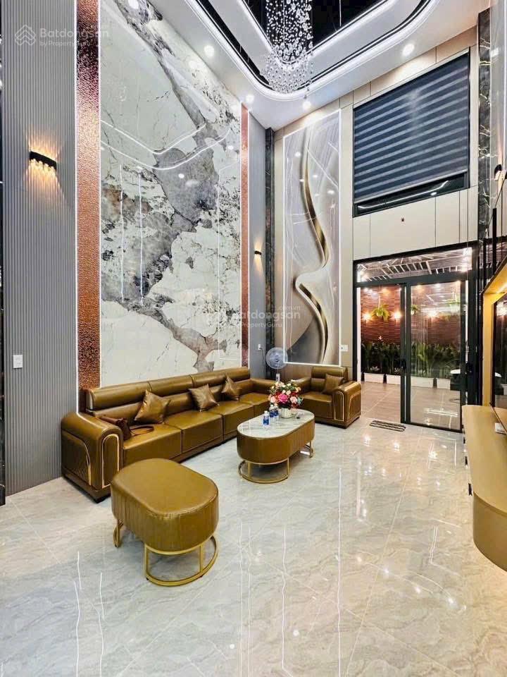 Giảm 600 triệu.nhà phố + thang máy cao cấp hẻm thông 8m hà huy giáp  ngã tư ga.dt.4m x 20m .vip