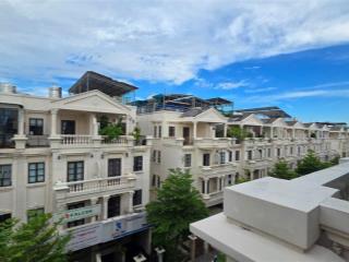 Nhà mặt tiền khu cityland, 1 hầm 3 lầu  6 phòng  thang máy  cho thuê 40 triệu/ tháng.rẻ nhất khu