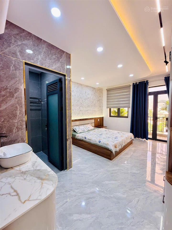 Giá cực tốt. nhà 1 lửng 3 lầu hẻm 10m gần hà huy giáp  ngã tư ga. dt. 4m x 16m  nội thất cao cấp