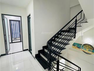 Bán nhà hẻm 47 trường lưu , long trường , quận 9  4pn , hướng tây nam