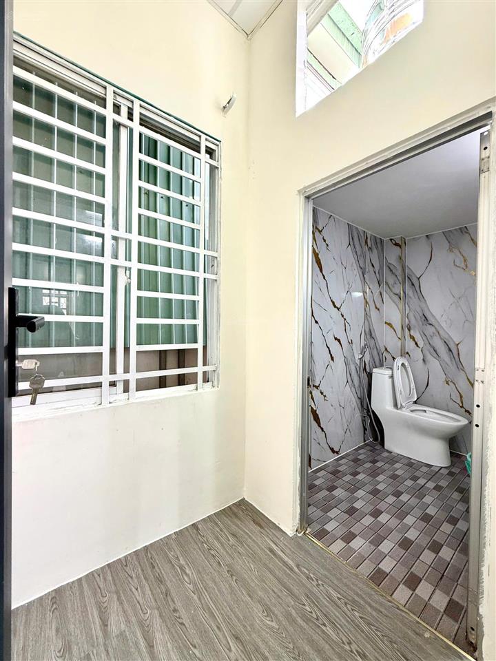 Bán nhà sổ hồng riêng giá rẻ đường tmt 13, phường trung mỹ tây, quận 12 đúc một trệt, một lầu