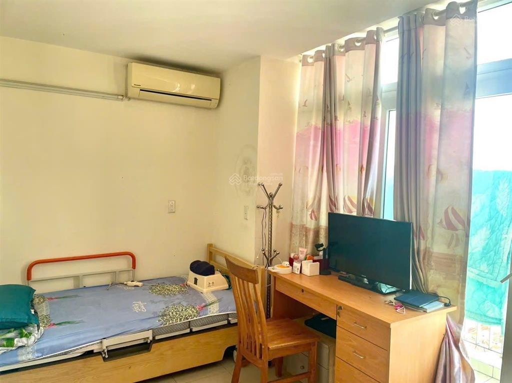 Chính chủ bán ch chung cư hà đô nguyễn văn công phường 3,gò vấp dt92 m2. giá 6 tỷ