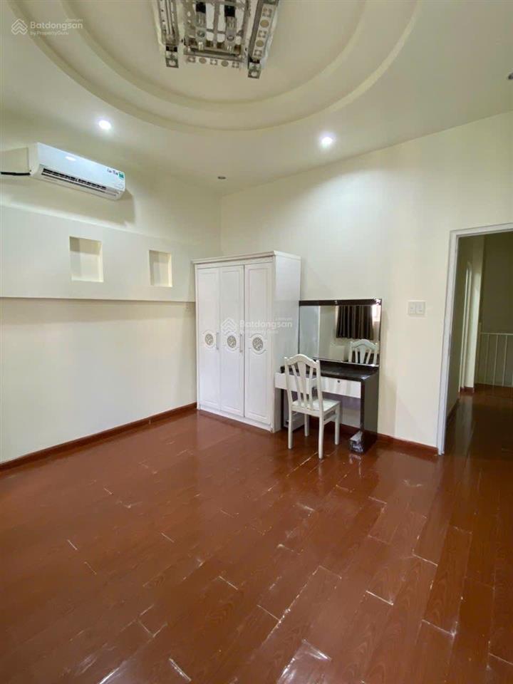 Cho thuê nhà 1/ nguyễn văn công, p3, gò vấp 10 triệu. 0985 243 ***
