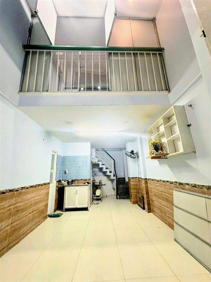 Cho thuê nhà 12/nguyễn văn công p.3 gò vấp, 21m2. giá 6,5 triệu. 0985 243 ***