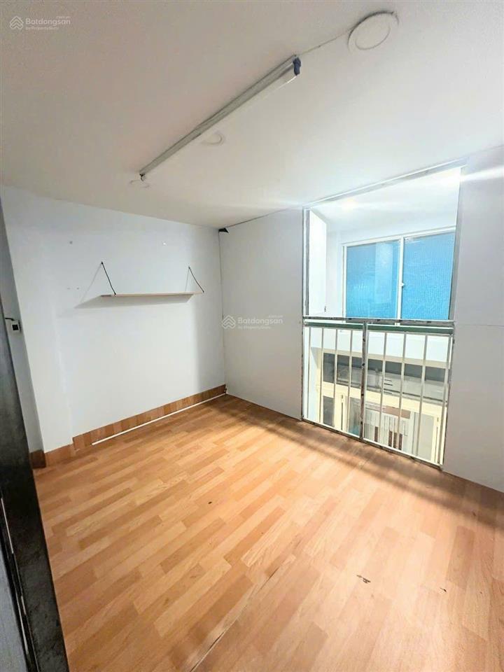 Cho thuê nhà 12/nguyễn văn công p.3 gò vấp, 21m2. giá 6,5 triệu. 0985 243 ***