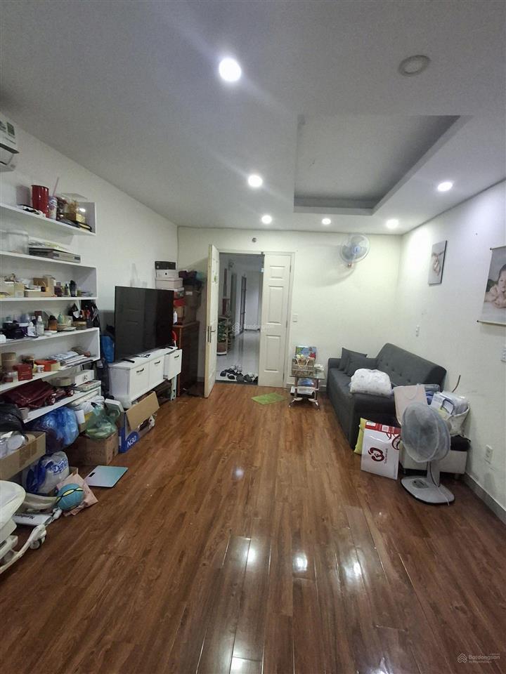 Chính chủ cho thuê chcc bộ đội biên phòng. dt 50m2 giá 10 triệu/th 0985 243 ***