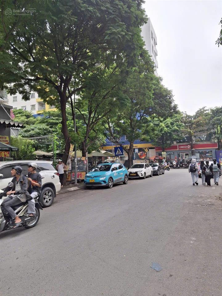 Chính chủ bán căn hộ chung cư hà đô nguyễn văn công phường 3, gò vấp giá 5,6 tỷ. 0985 243 ***