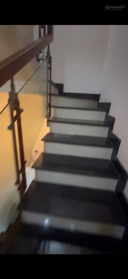 Cần bán gấp nhà đẹp  vị trí đẹp  chính chủ