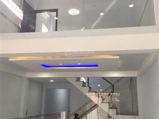 Nhà đẹp  diện tích rộng chính chủ cần bán gấp