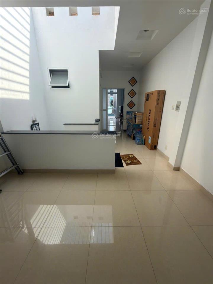 Cần bán gấp nhà chính chủ diên tích 83m2 giá rẻ