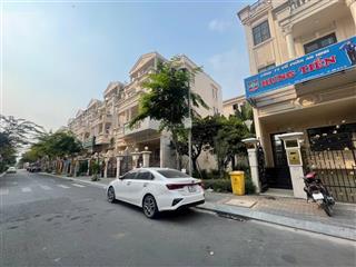 Bán căn hướng nam  đường số 12  cách lotter mart 100m  giá 25 tỷ