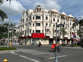 Cho thuê căn nhà đường số 3  góc 2 mt  đối diện quảng trường cityland  giá 120tr/tháng