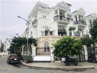 Bán biệt thự góc hẻm công viên  dt 8x20m, 4 tầng, hầm, nhà đẹp, giá 45 tỷ