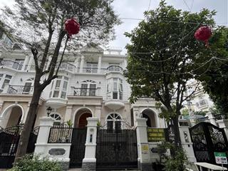 Nhà phố có hầm kế góc cityland garden hills, emart gò vấp, chỉ 23 tỷ, 1 căn duy nhất.