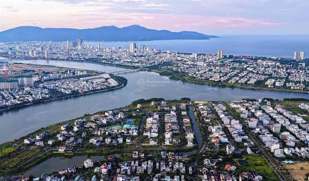 Bán đất đường nguyễn mỹ hoà xuân diện tích 10x22,5 225m2 được xây 9 tầng cạnh sông hàn