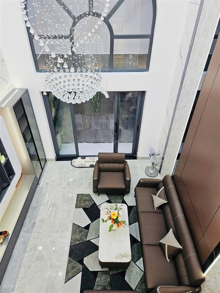 Bán nhà 4 phòng ngủ thiết kế hiện đại vip khu gò vấp, diện tích 76m2 giá chào 16,8 tỷ