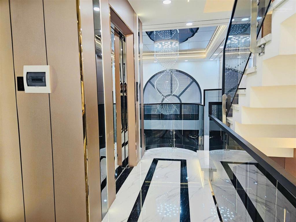 Bán nhà 4 phòng ngủ thiết kế hiện đại vip khu gò vấp, diện tích 76m2 giá chào 16,8 tỷ