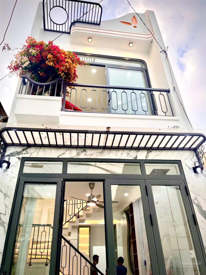 Hiếm. siêu phẩm nhà 3 mặt tiền, 2pn giá 4,899 tỷ p. an hội tây, gò vấp