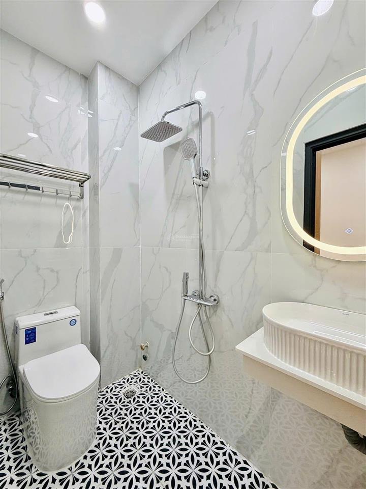 Chủ thiện chí bán nhà mới xây 1 trệt  2 lầu hxh phường 14 gò vấp giá 7,4 tỷ có thương lượng
