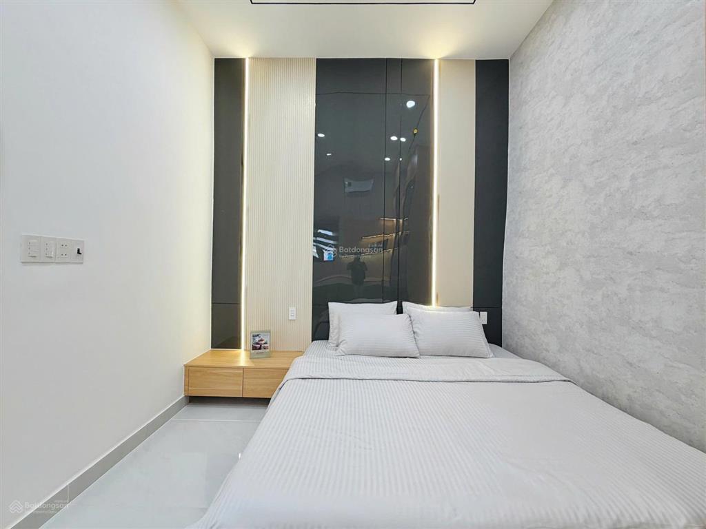 Siêu phẩm mới toanh  nhà đẹp 4x10m, full nội thất cao cấp gò vấp