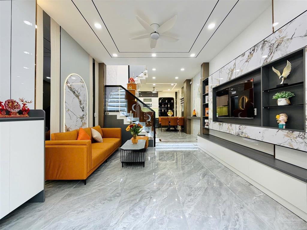 Siêu phẩm mới toanh  nhà đẹp 4x10m, full nội thất cao cấp gò vấp