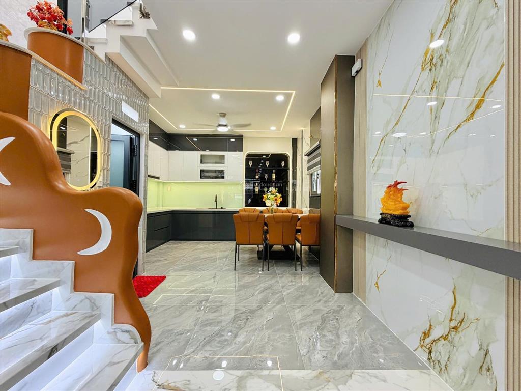 Siêu phẩm mới toanh  nhà đẹp 4x10m, full nội thất cao cấp gò vấp