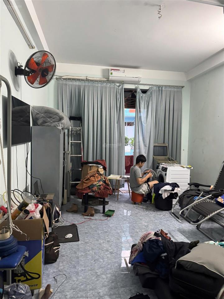 Bán nhà ngay trục tòa án 416, đường dương quảng hàm, dt 4x15, 60m2, 4pn, 4wc, giá 10 tỷ 7