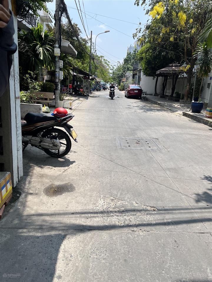 Bán nhà mặt tiền số 10 bình hưng hòa 63m2 giá chỉ 6,5 tỷ thương lượng  0938 507 ***