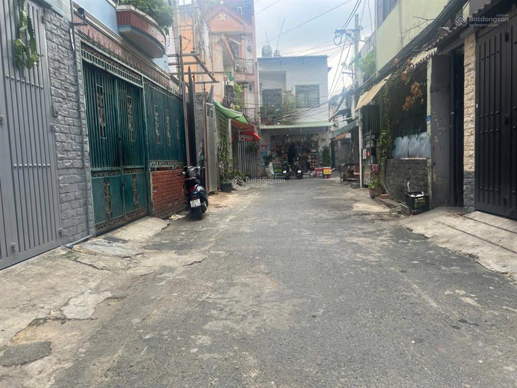 Kẹt vốn bán gấp lô đất 91m2 hxh trần tấn, giá chỉ 7,5 tỷ, thương lượng.  0938 507 ***