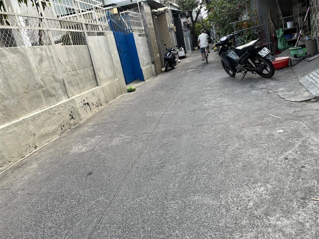 Bán gấp lô đất 98m2 hẻm nguyễn hữu tiến, giá chỉ 7,5 tỷ thương lượng.  0938 507 ***