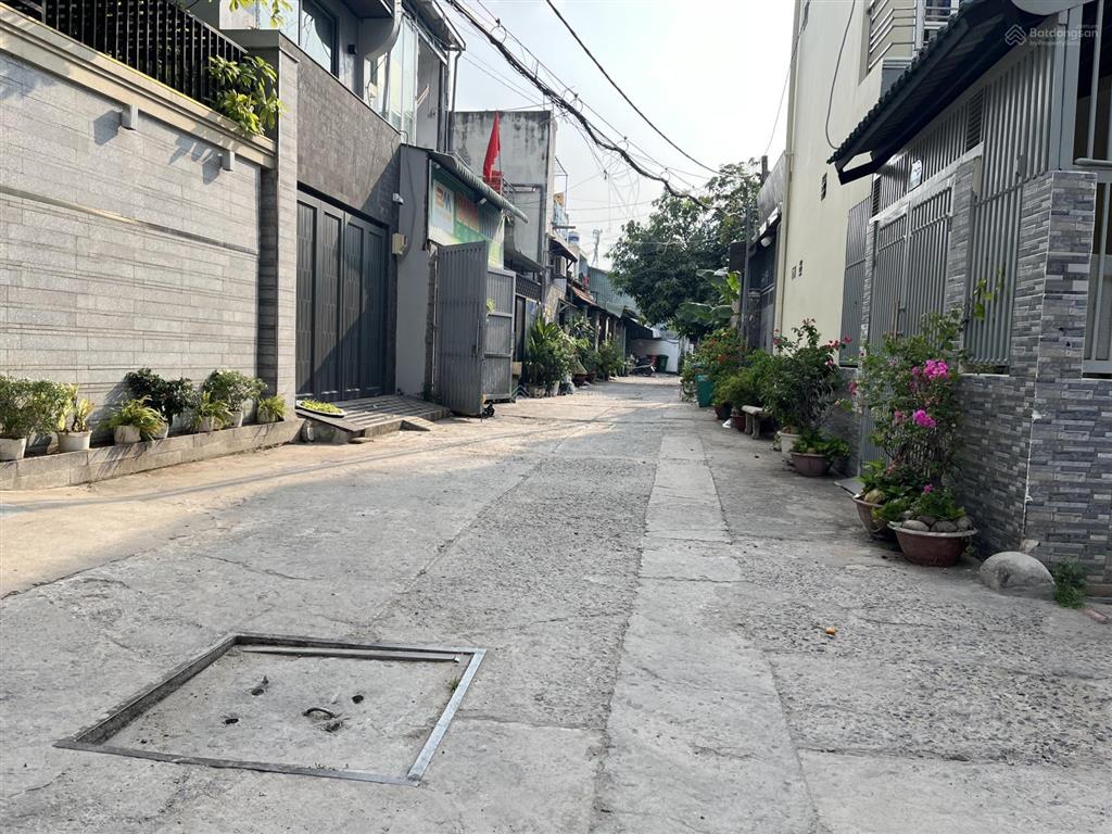 Bán gấp đất hxh lê trọng tấn 100m2 giá 6.6 tỷ thương lượng  0938 507 ***