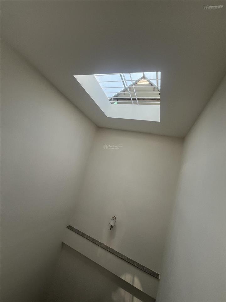 Căn hộ dịch vụ mặt tiền hồ văn long, 100m2, 15 phòng, giá 9.2 tỷ thương lượng